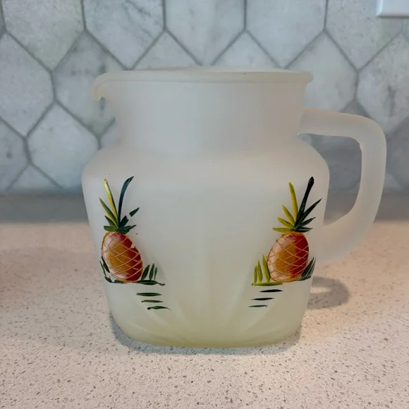 Vintage Federal Glass Pineapple Pitcher and Juice Glass set ASO on Friends - Picture 6 of 16